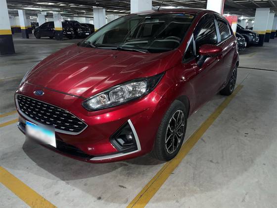 FORD FIESTA 1.6 TI-VCT FLEX SE PLUS POWERSHIFT FORD FIESTA 1.6 TI-VCT FLEX SE PLUS POWERSHIFT